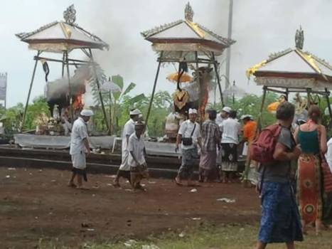 Bali - Crematie