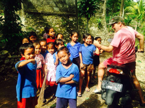 Taman Mini Indonesia - kindertjes op bali