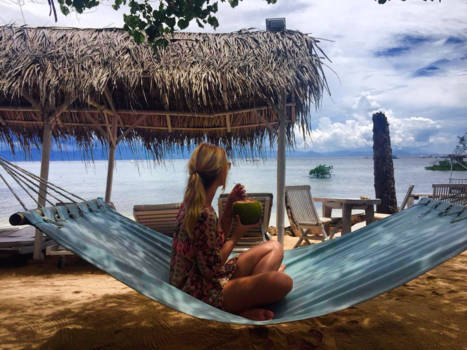 Nusa Lembongan - Kokosnoot drinken op het strand in een hangmat, perfectie!