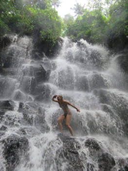 Bali - Surfing waterfalls in de buurt van Ubud - Bali