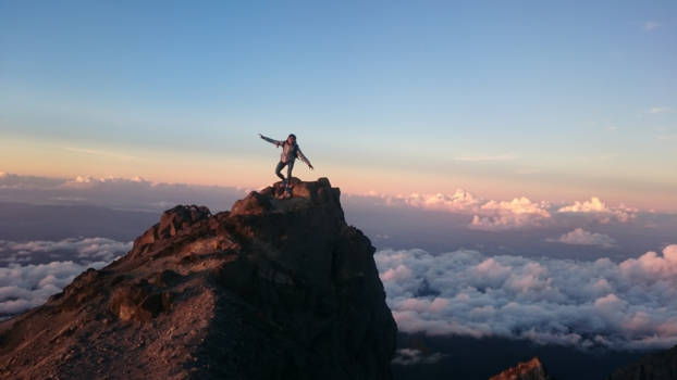 Java - "Above the clouds"