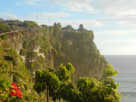 Pura Luhur Uluwatu - De tempel van Uluwatu, vlak voor zonsondergang