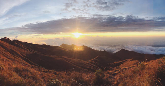 Lombok - Sunset at Mt. Rinjani