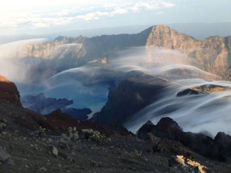 Lombok - Hiking the amazing Rinjani mountain!