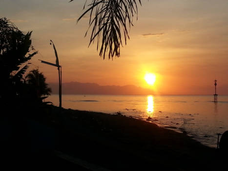 Lovina - Ondergaande zon noord Bali