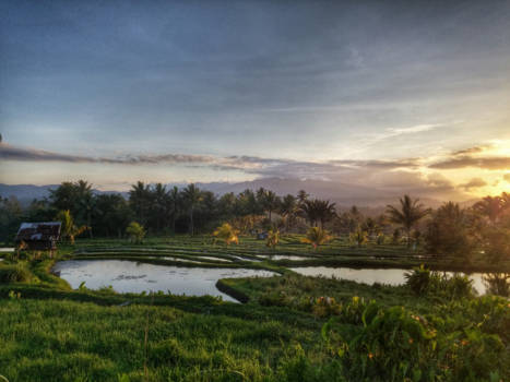 Manado - Real Indonesia in one capture