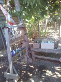 Bali - Benzine op? Hier per fles