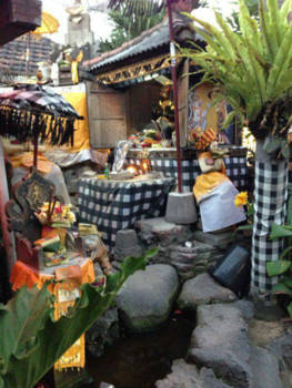 Lovina - Lovina private tempel