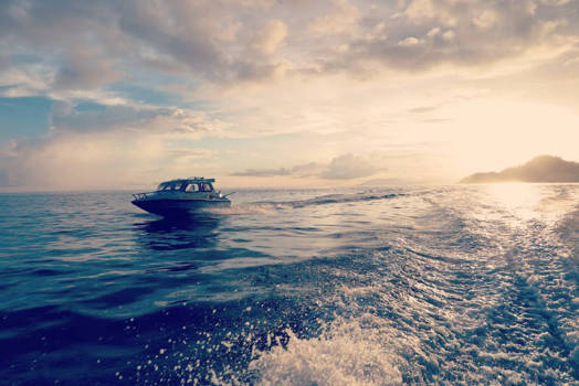 Ambon - Met de boot van Ambon naar saparua