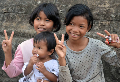 Java - ¨Meisjes in Borobodur