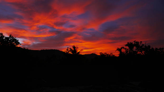 Lombok - Fire in the sky