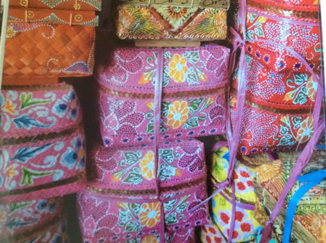 Pura Tanah Lot - Offerbakjes te koop op de markt