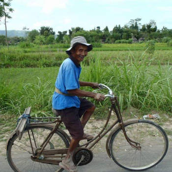 Java - Passerende lokale bewoner