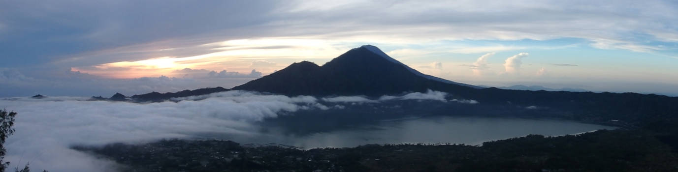 Bali - zonsopgang op vulkaan De Batur