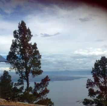 Sumatra - Lake Toba