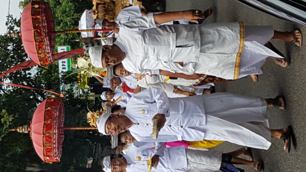 Lovina - Ceremonie viering nieuwe tempel