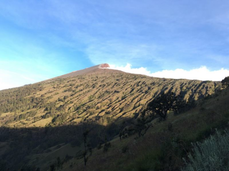 Gunung Rinjani - De top in zicht