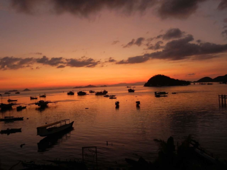 Flores - Sunset Lubuan Bajo