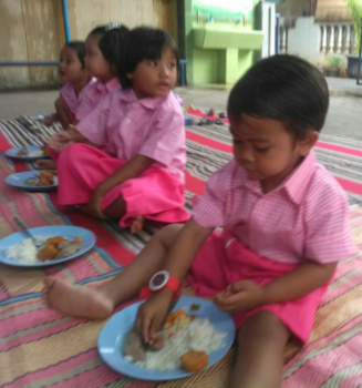 Bali - children  at school