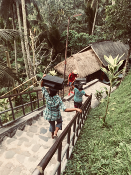 Bali - Stairs to Gunung Kawi