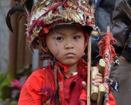 Sulawesi - Traditionele dans omgeving Tomohon