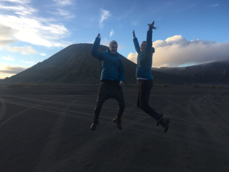Java - We did it! Bromo vulkaan beklimmen