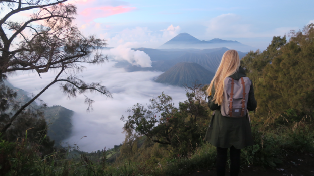Java - Zonsopgang met uitzicht op de Bromo vulkaan