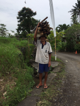 Bali - Old man on flipflops