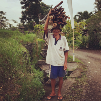 Bali - Happy Old man on flipflops