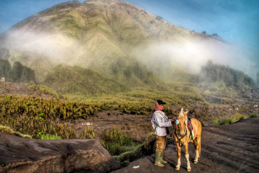 Bromo National Park - Monday mornings in Java ain't that bad..