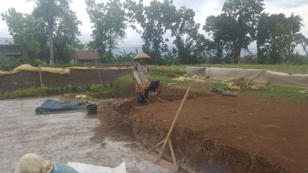 Rondreis Bali & Java - bakstenen maken