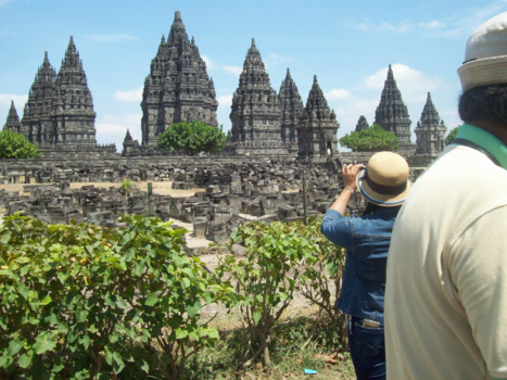 Rondreis Bali & Java - tempels worden weer opgebouwd