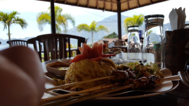Bali - Lunch bij lake batur