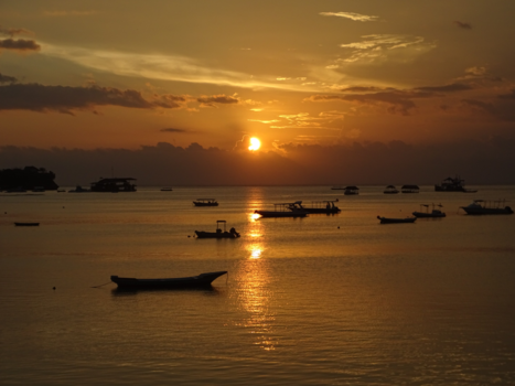 Bali - Zonsondergang op Nusa Lembongan