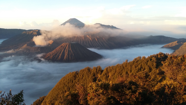 Rondreis Bali & Java - Prachtige zonsopkomst bromovulkaan.