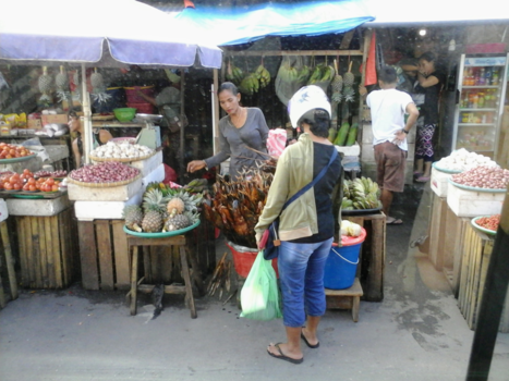 Ambon - 2. The market in Amboina - Maluku ....