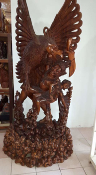 Bali - Houtsnijwerk in Ubud