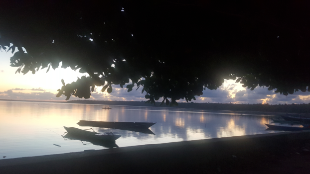 Molukken - "Wermanassar Beach" Desa Namtabung, Tanimbar Indonesia