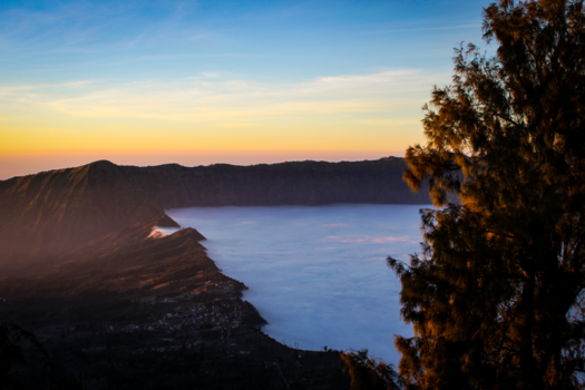Rondreis Indonesië in vier weken - A cloud blanket