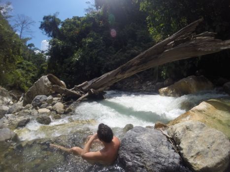 Sumatra - Hot springs in de jungle