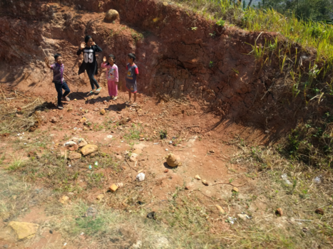 Java - Groetjes aan de treinreizigers naar Bandung
