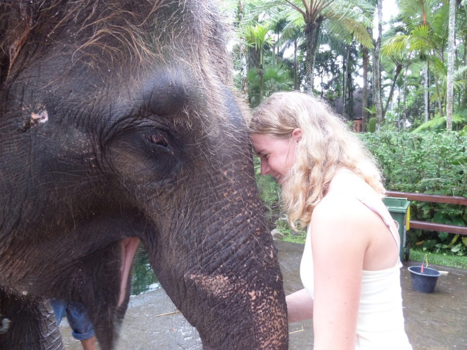 Bali - Ubud, lachende Olifant en lachende Puck