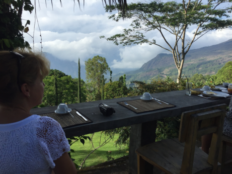 Flores - Ultimate breakfast