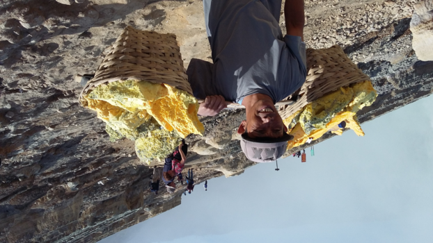 Java - Zwaveldrager op vulkaan Ijen,Java