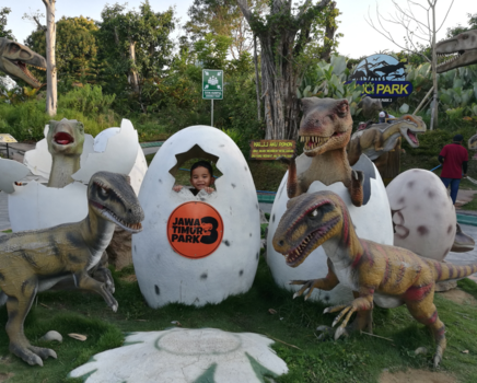 Taman Mini Indonesia - Dinopark in Indonesië