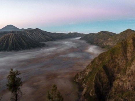 Rondreis Bali & Java - Bromo vulkaan in een zandzee op Java
