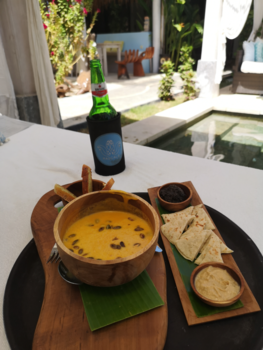 Lombok - Nice food Rascals hotel