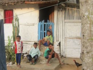 Bali - Kinderen op de stoep