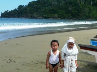 Bali - Today in microfashion