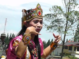 Yogyakarta - Traditionele danseres